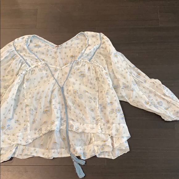 Free People Tops - Free People daisy blouse